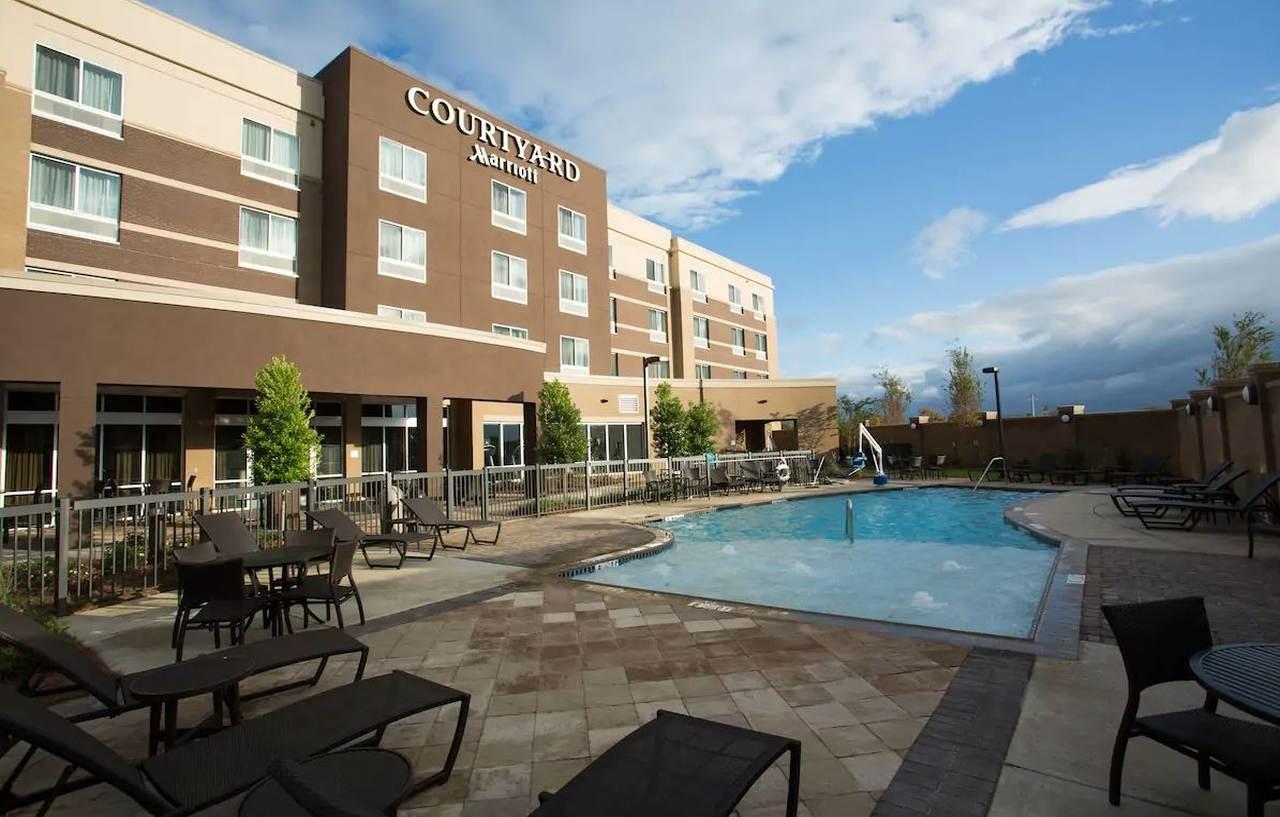 Courtyard By Marriott Starkville Msu At The Mill Conference Center Ngoại thất bức ảnh