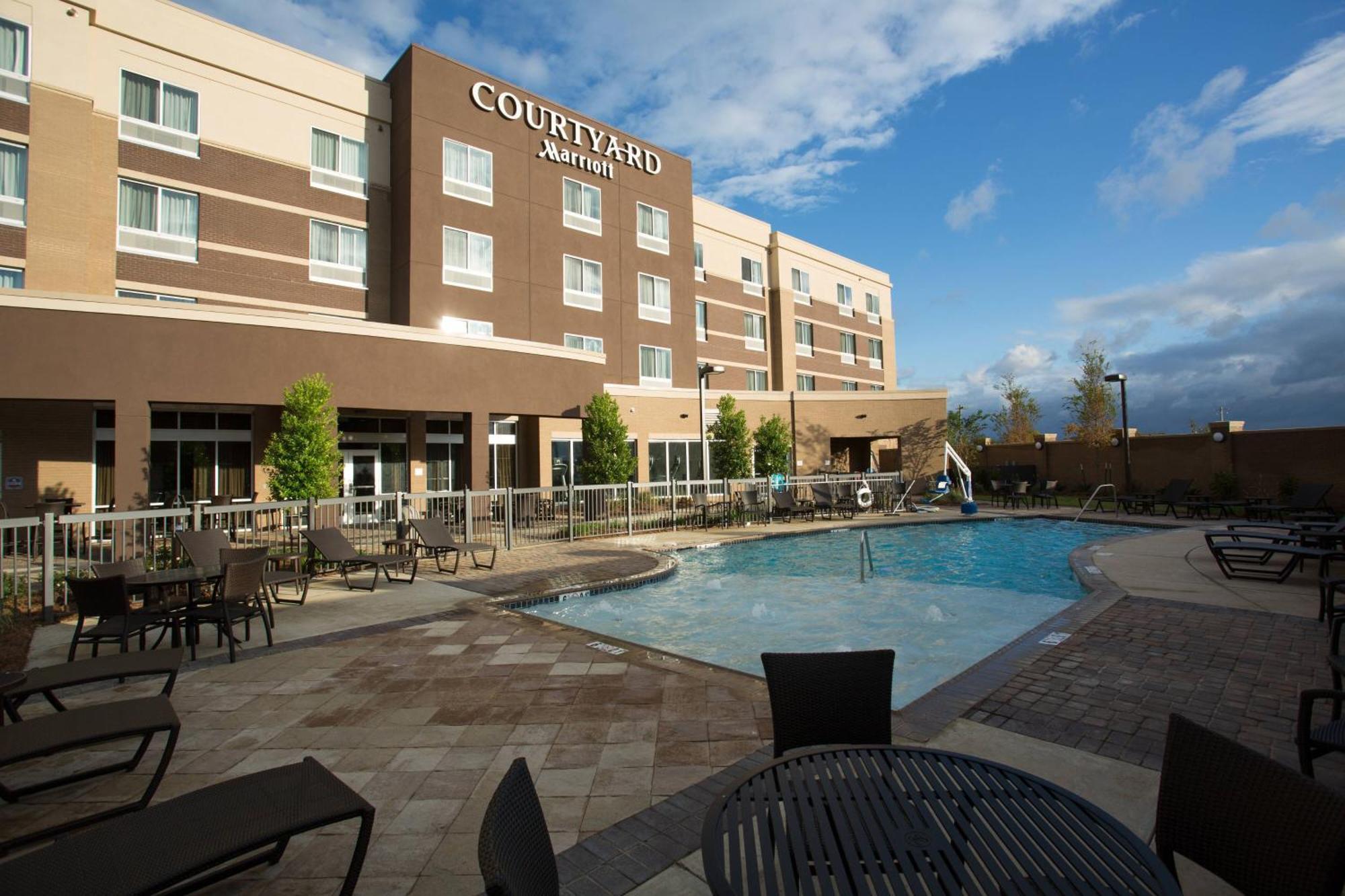 Courtyard By Marriott Starkville Msu At The Mill Conference Center Ngoại thất bức ảnh