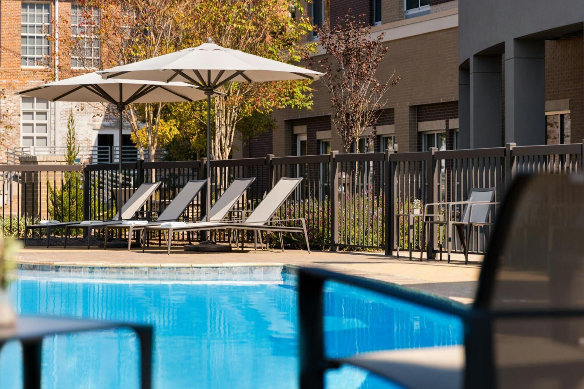 Courtyard By Marriott Starkville Msu At The Mill Conference Center Ngoại thất bức ảnh