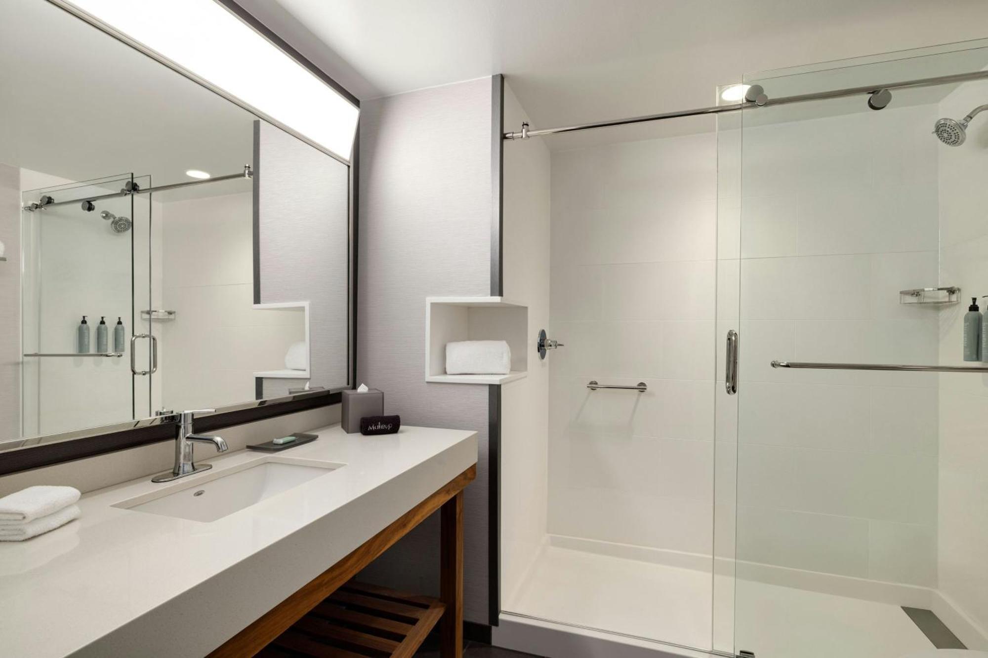 Courtyard By Marriott Starkville Msu At The Mill Conference Center Ngoại thất bức ảnh