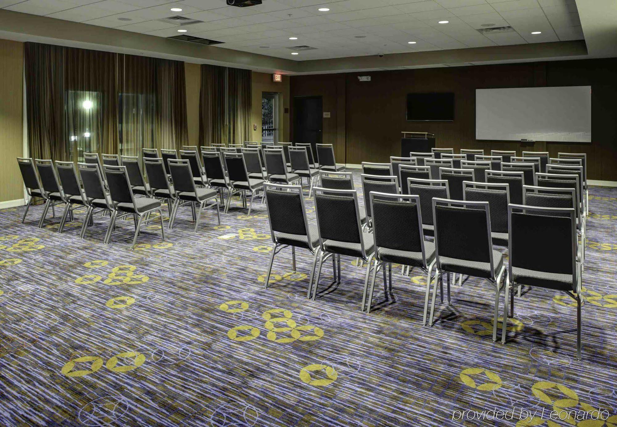 Courtyard By Marriott Starkville Msu At The Mill Conference Center Ngoại thất bức ảnh