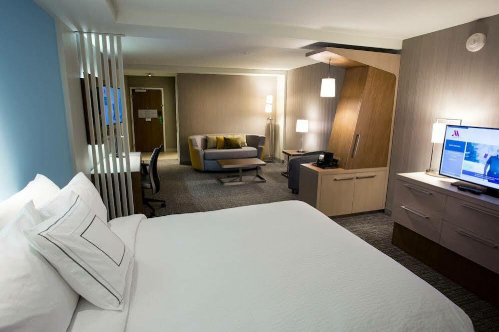 Courtyard By Marriott Starkville Msu At The Mill Conference Center Ngoại thất bức ảnh